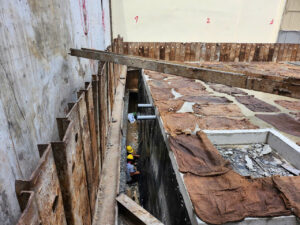 Thi công ép cừ C, chống sạt, san lấp mặt bằng tại TPHCM