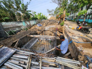 Dịch vụ ép cừ C, đảm bảo an toàn cho quá trình đào đất và thi công tầng hầm